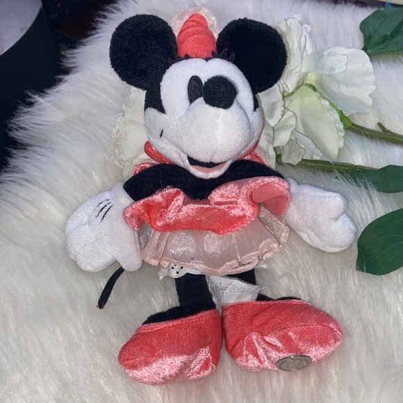 Disney 100 years of Magic Minnie Mouse Pink Hat and Dress Plush - Picture 7 of 17